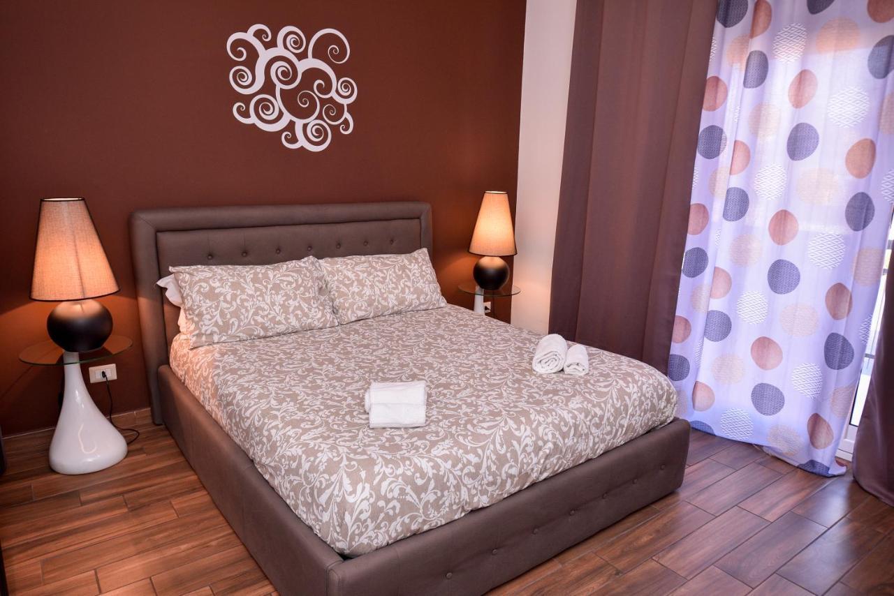 Symposium Bed&Breakfast カターニア エクステリア 写真