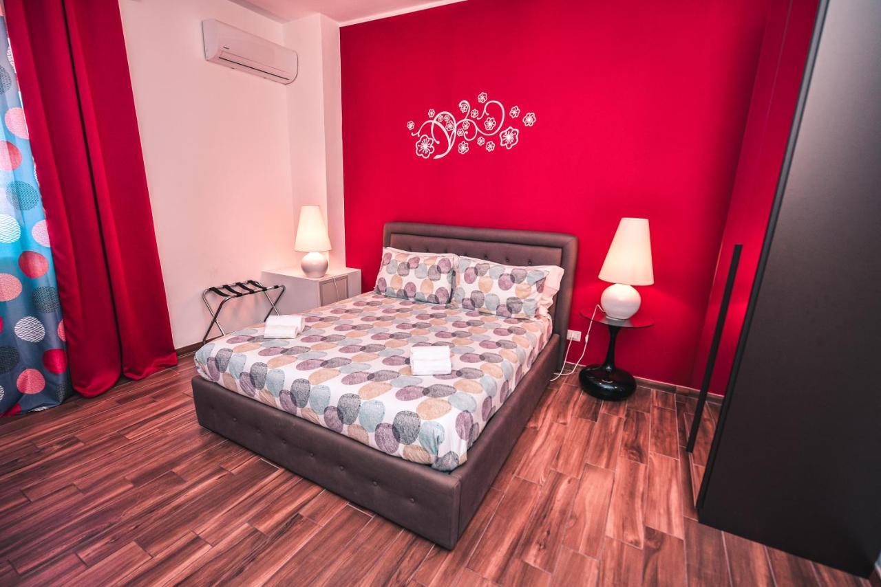 Symposium Bed&Breakfast カターニア エクステリア 写真